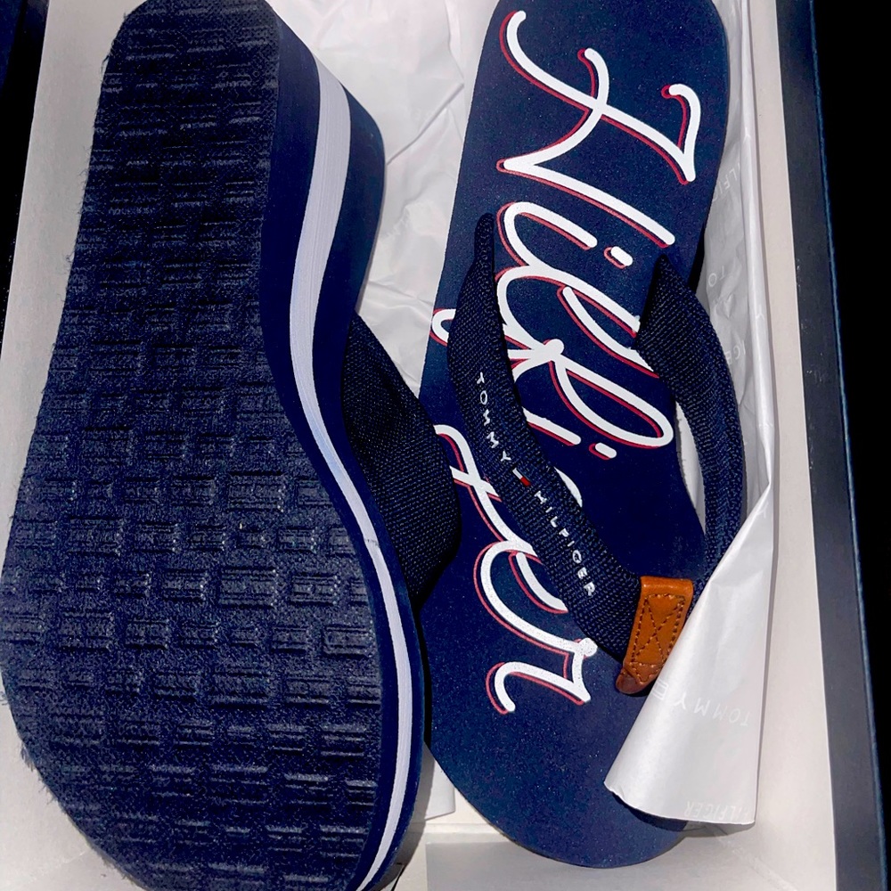 WOMENS TOMMY BRAND WEDGE SANDELS SZ 8